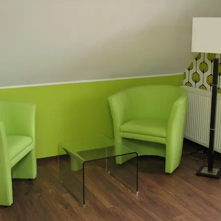 Nad Jeziorem Hotel Pestkownica