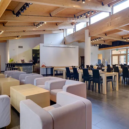 Hotel Nad Jeziorem 3*