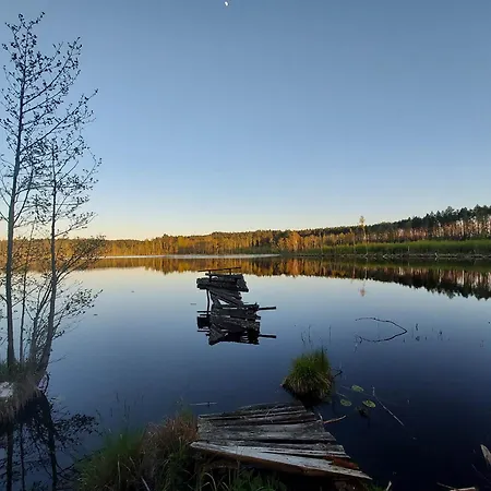 Nad Jeziorem Pestkownica