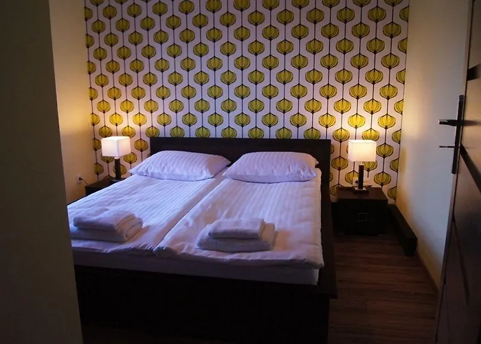 Nad Jeziorem 3* Pestkownica