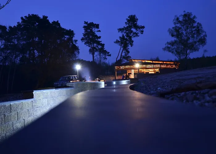 Nad Jeziorem Pestkownica